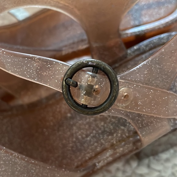 Urban Outfitters pink sparkle jelly sandals - Picture 7 of 10